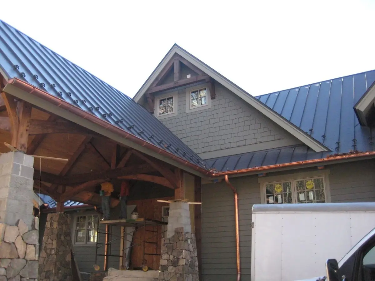 Craftsman Roofing team delivering quality roofing work in Town Commons